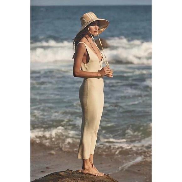 Free People Dresses & Skirts - Free People Beach daniela Off White Knit Sleevess Maxi Dress Size Small